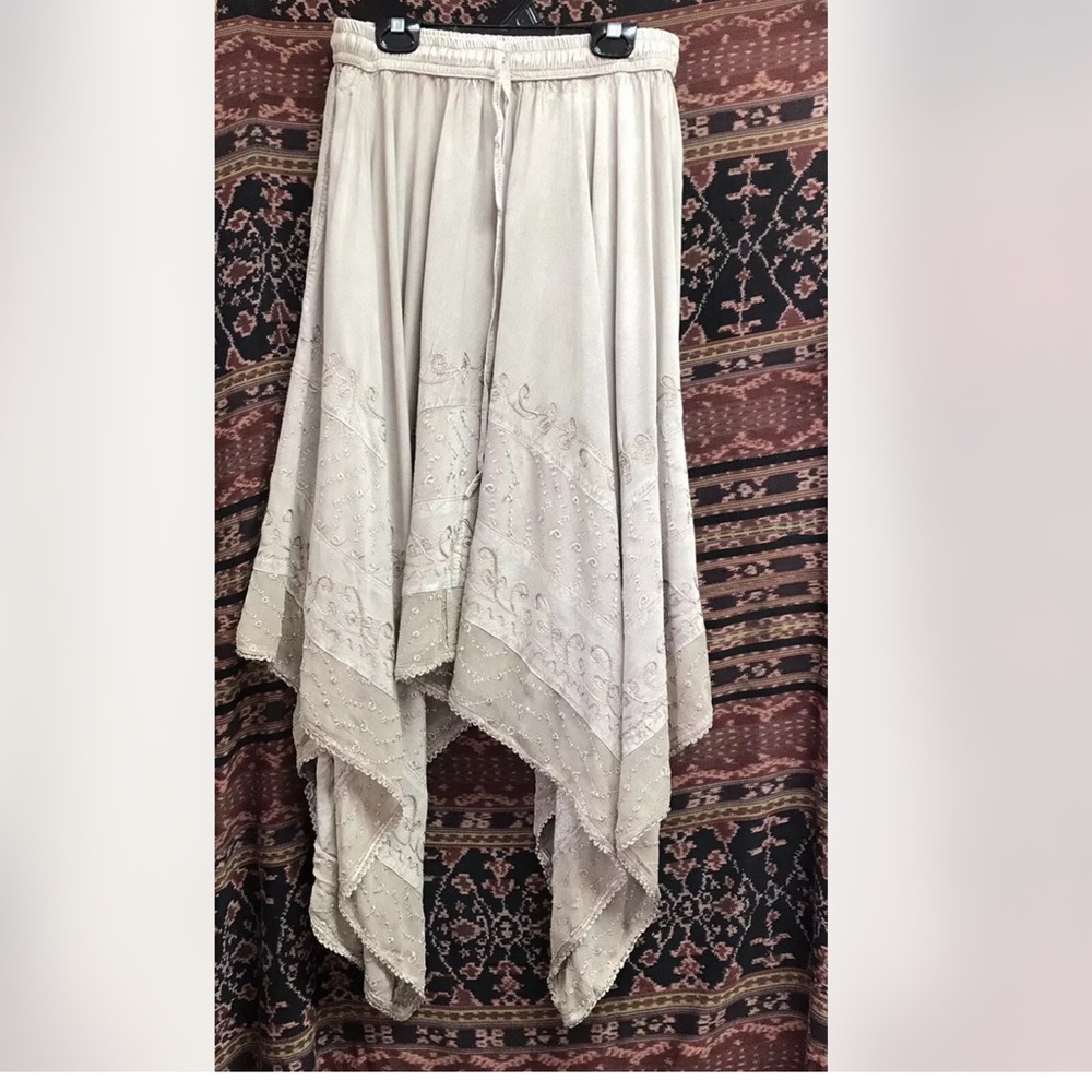 TIENDA HO 10537 SKIRT FAWN